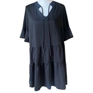 Beachsissi ladies, black short sleeve dress size large brand new never worn